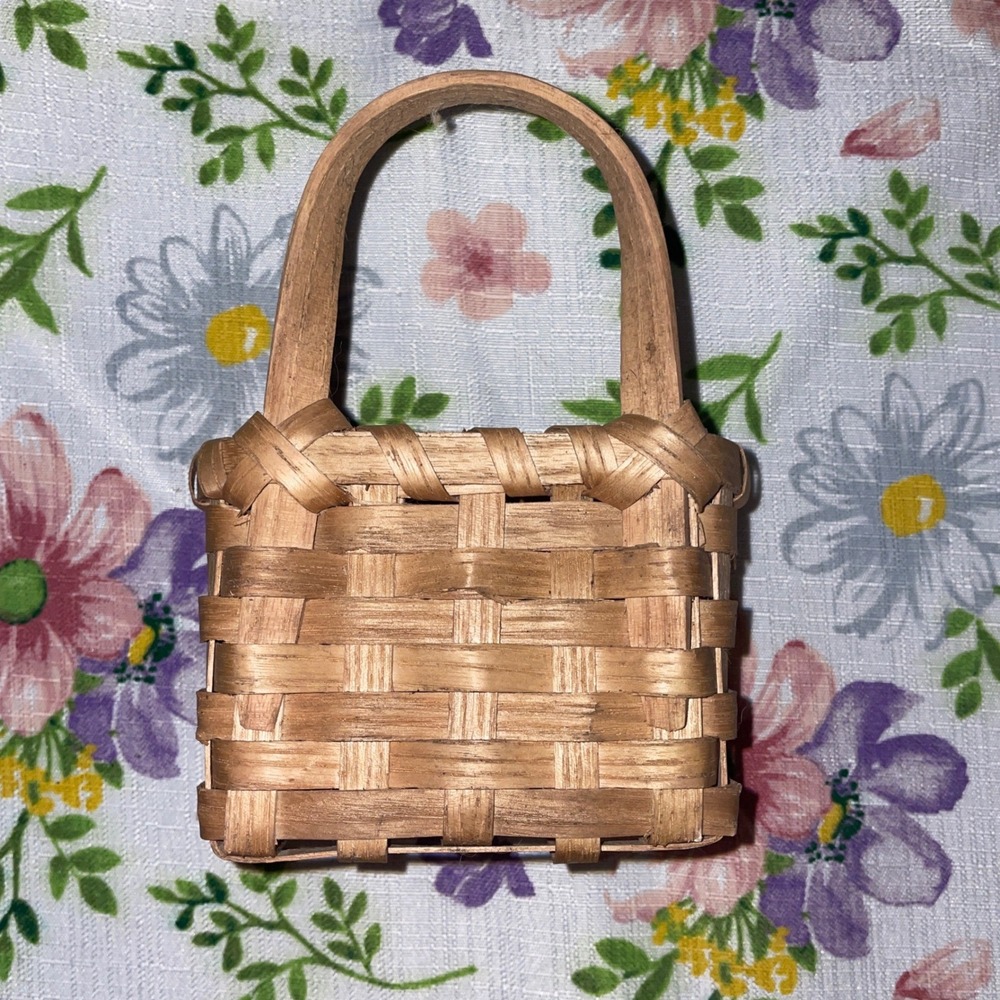 Vintage Basketville Putney Vermont Miniature Woven Wood Splint Basket and Handle